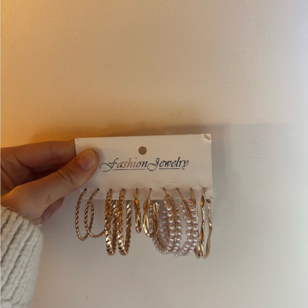 Fashion Jewelry Gold and Silver Hoop Earrings Collection